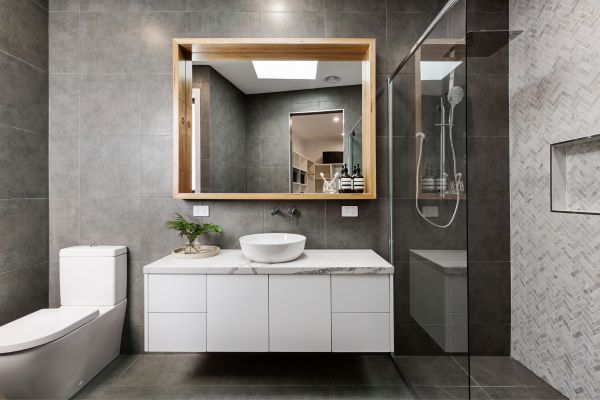 eco friendly bathroom fixtures