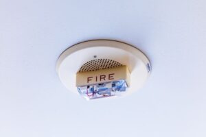 How to Replace a Smoke Detector and Test It Correctly