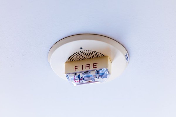 how to replace a smoke detector